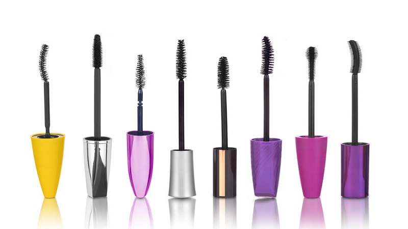 mascara brushes